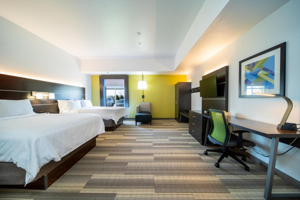 Holiday Inn Express Hotel & Suites Bedford By Ihg Extérieur photo