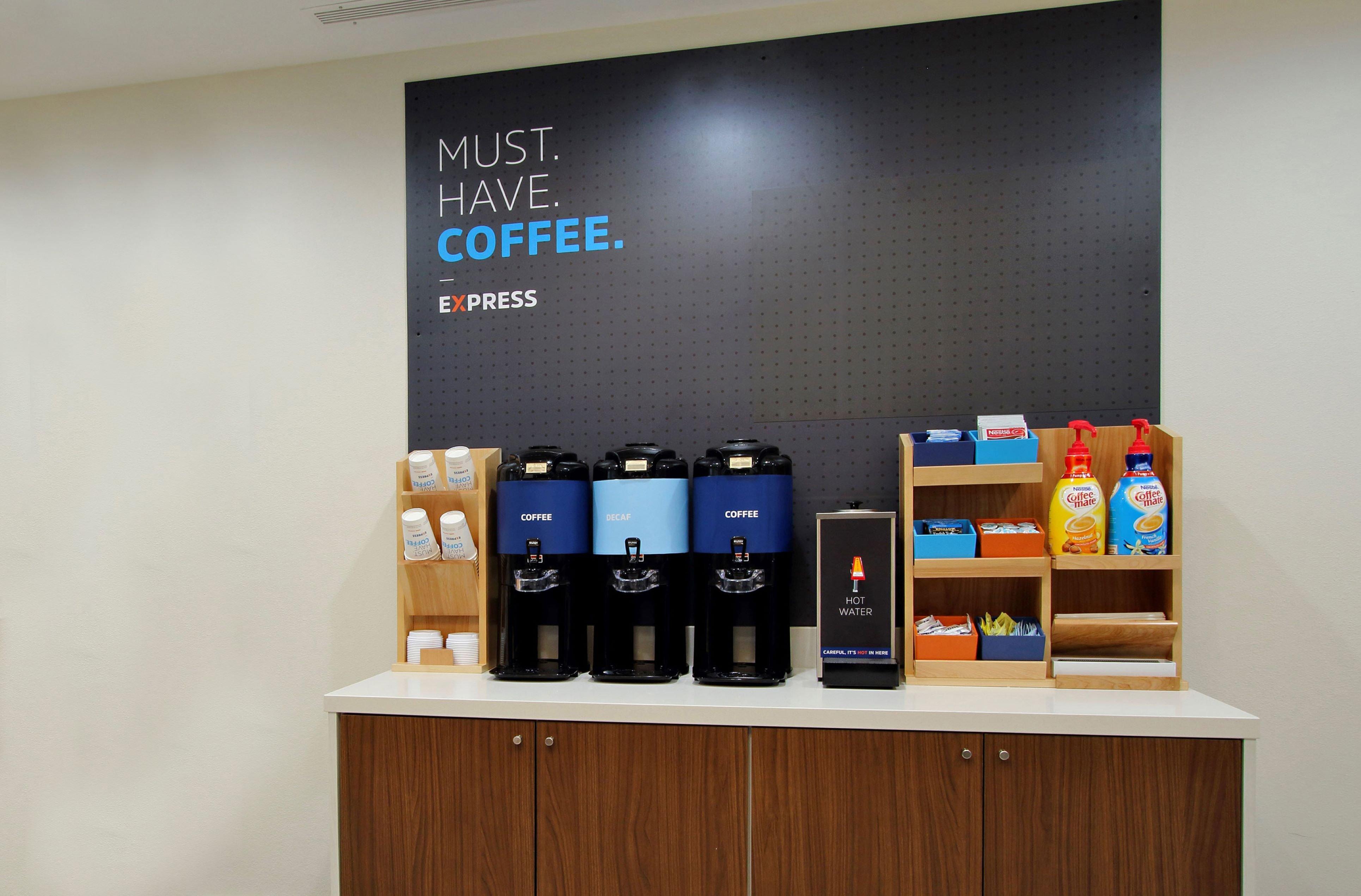Holiday Inn Express Hotel & Suites Bedford By Ihg Extérieur photo